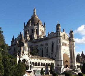 Notre Dame de Montligeon